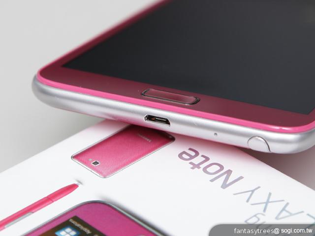 三星GALAXY Note粉紅新色入手 圖賞搶先看 三星GALAXY Note粉紅新色入手 圖賞搶先看