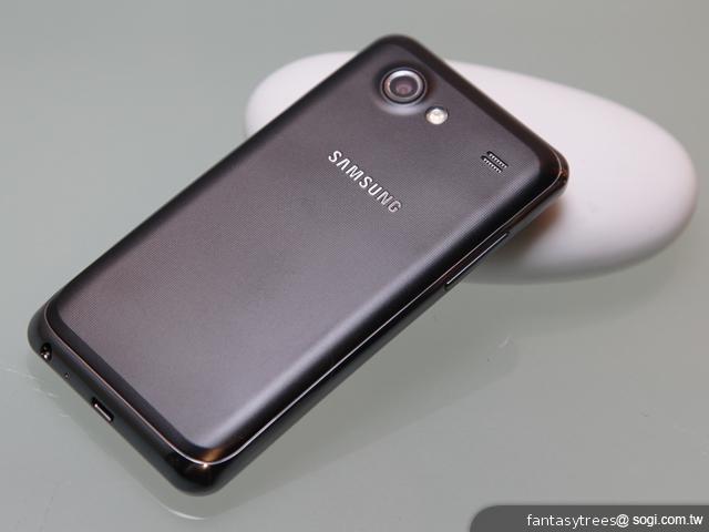 三星GALAXY S Advance遠傳獨賣 空機13900搶市 三星GALAXY S Advance遠傳獨賣 空機13900搶市