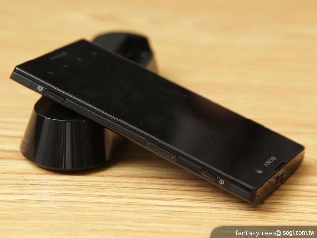 Sony XPERIA ion鋁鎂合金質感、大螢幕旗艦現身 Sony XPERIA ion鋁鎂合金質感、大螢幕旗艦現身