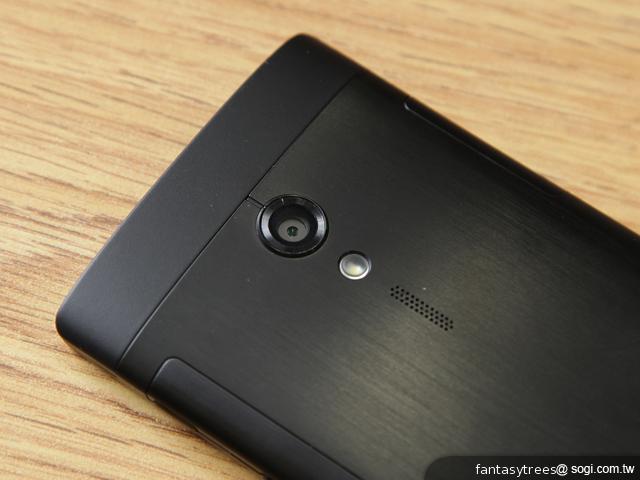 Sony XPERIA ion鋁鎂合金質感、大螢幕旗艦現身 Sony XPERIA ion鋁鎂合金質感、大螢幕旗艦現身