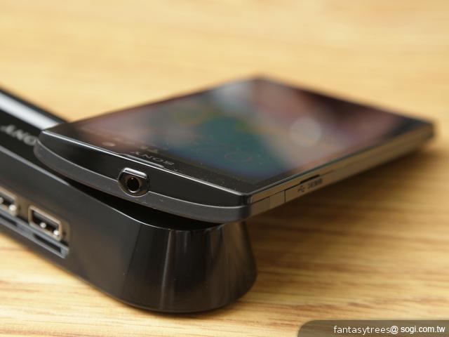 Sony XPERIA ion鋁鎂合金質感、大螢幕旗艦現身 Sony XPERIA ion鋁鎂合金質感、大螢幕旗艦現身