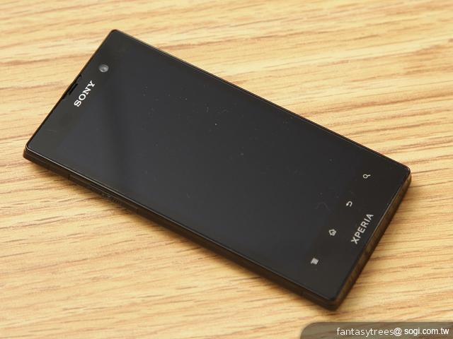 Sony XPERIA ion鋁鎂合金質感、大螢幕旗艦現身 Sony XPERIA ion鋁鎂合金質感、大螢幕旗艦現身
