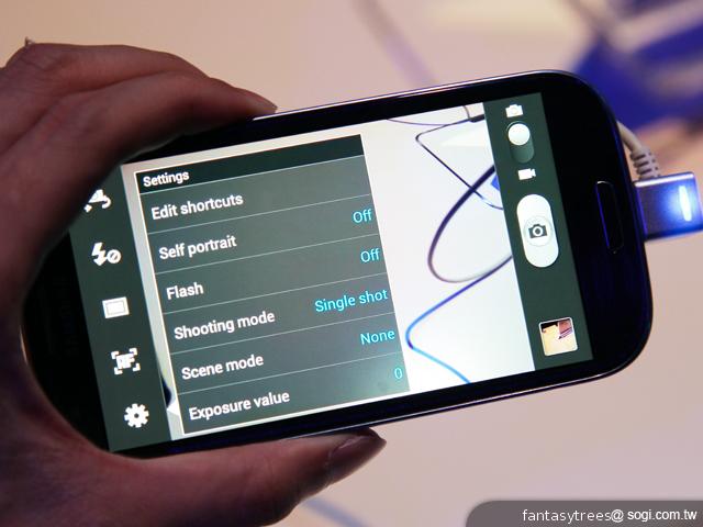 三星GALAXY S III內在剖析 效能、相機大躍進 三星GALAXY S III內在剖析 效能、相機大躍進