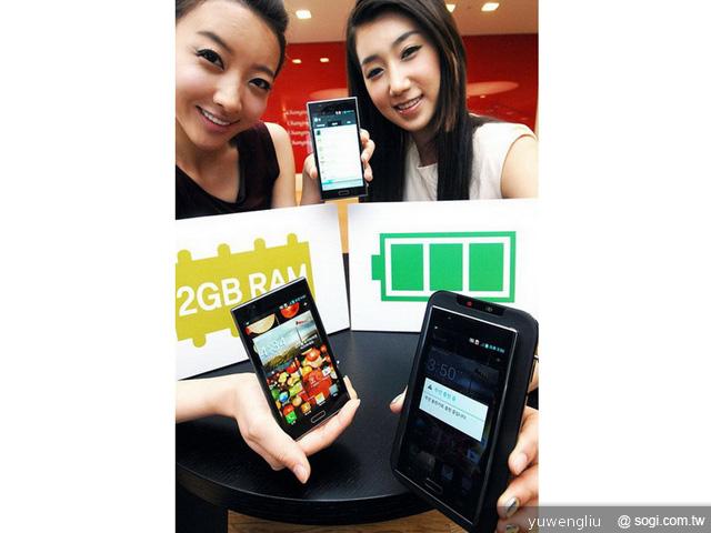 LG發表首款2G RAM智慧機 Optimus LTE2  LG發表首款2G RAM智慧機 Optimus LTE2