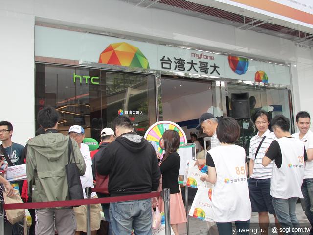 全新iPad平板電腦 台灣上市 電信、通路齊開賣 全新iPad平板電腦 台灣上市 電信、通路齊開賣