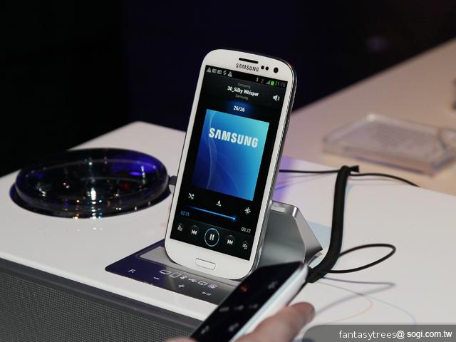 三星GALAXY S III售價出爐!單機20900起 三星GALAXY S III售價出爐!單機20900起