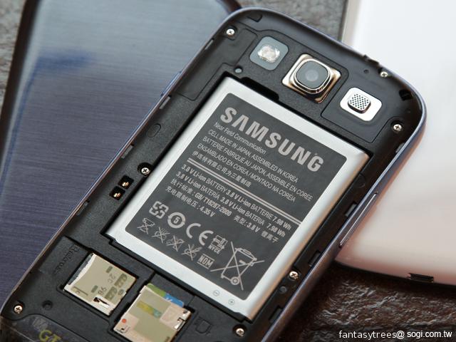 三星GALAXY SIII i9300登台發表 電信業者齊推 三星GALAXY SIII i9300登台發表 電信業者齊推