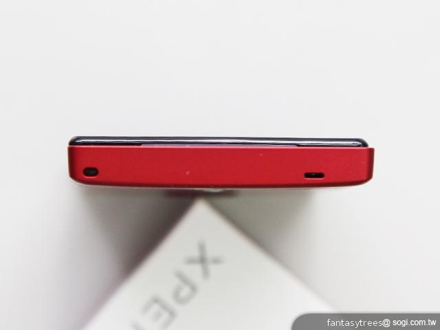 Sony XPERIA sola 懸浮觸控新體驗 Sony XPERIA sola 懸浮觸控新體驗