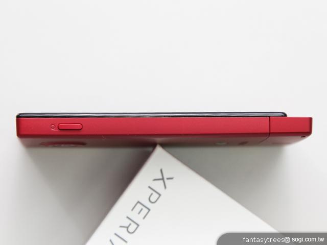 Sony XPERIA sola 懸浮觸控新體驗 Sony XPERIA sola 懸浮觸控新體驗