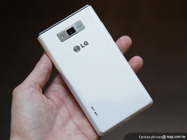 4.3吋智慧型手機LG Optimus L7 萬元有找 4.3吋智慧型手機LG Optimus L7 萬元有找