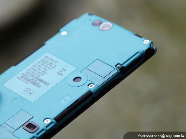 Sony Xperia go、acro S防水新寵 台灣第三季開賣 Sony Xperia go、acro S防水新寵 台灣第三季開賣