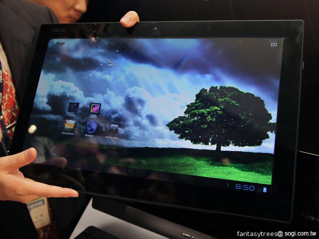 華碩大秀變形魔法 ASUS TAICHI、Transformer平板齊推 華碩大秀變形魔法 ASUS TAICHI、Transformer平板齊推