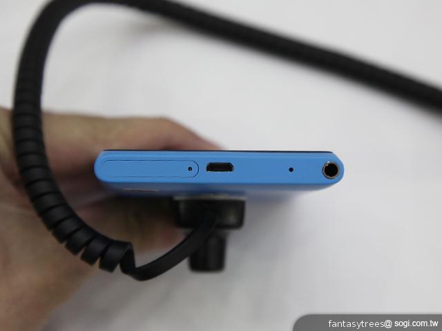 NOKIA Lumia 900、HTC TITAN II 微軟展場雙雄爭霸 NOKIA Lumia 900、HTC TITAN II 微軟展場雙雄爭霸