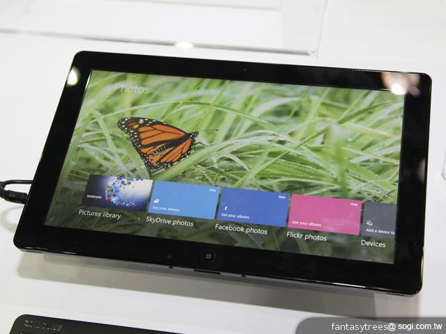三星Series 7 SLATE PC、變形平板Hybrid PC亮相 三星Series 7 SLATE PC、變形平板Hybrid PC亮相