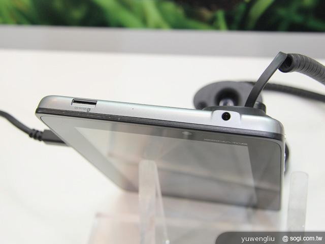 宏碁發表ICONIA A700等多款平板、手機【Computex 2012】 宏碁發表ICONIA A700等多款平板、手機【Computex 2012】
