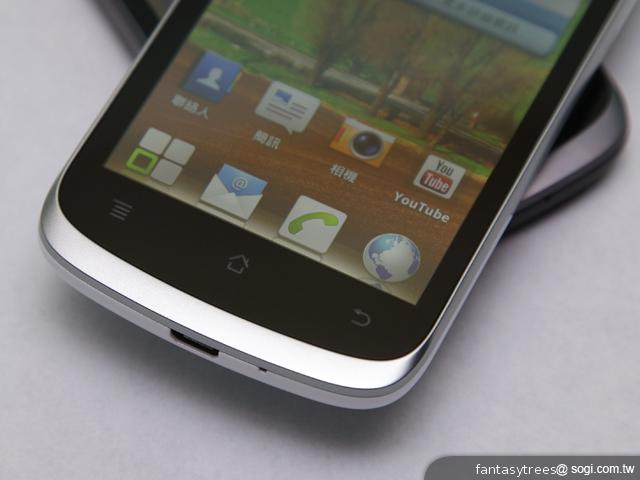 華為Ascend G 300搭載4吋螢幕、DTS音效 8千有找 華為Ascend G 300搭載4吋螢幕、DTS音效 8千有找