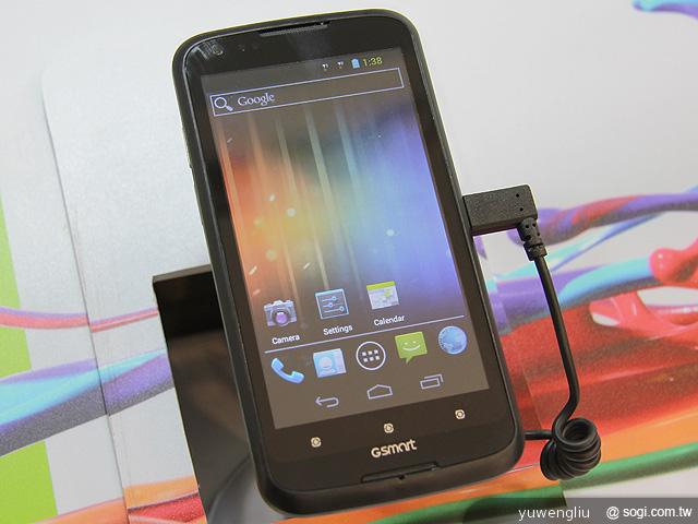 GSmart M1348雙卡機初曝光 G1342、G1362同參展【Computex 2012】 GSmart M1348雙卡機初曝光 G1342、G1362同參展【Computex 2012】