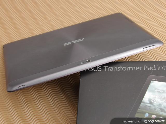 華碩四核心平板TF700T 至尊無限進化出擊 華碩四核心平板TF700T 至尊無限進化出擊