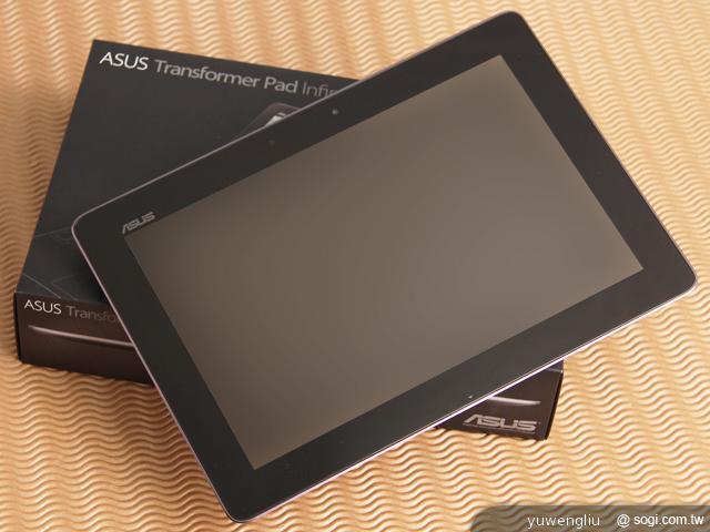 華碩四核心平板TF700T 至尊無限進化出擊 華碩四核心平板TF700T 至尊無限進化出擊