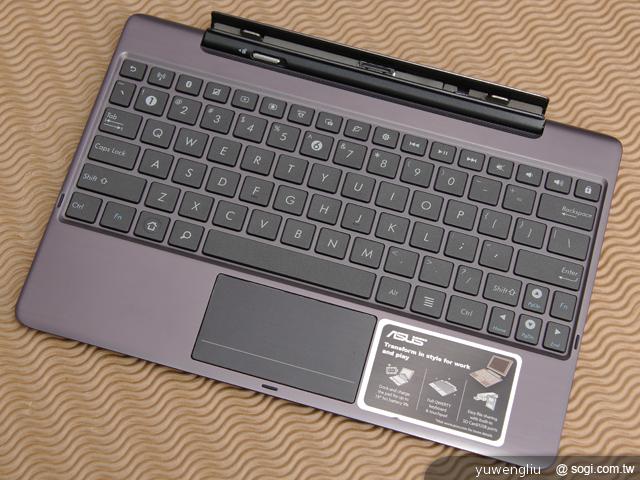 華碩四核心平板TF700T 至尊無限進化出擊 華碩四核心平板TF700T 至尊無限進化出擊