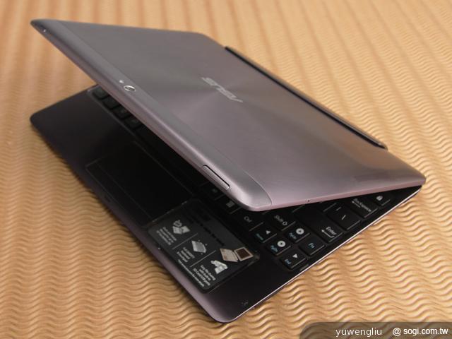 華碩四核心平板TF700T 至尊無限進化出擊 華碩四核心平板TF700T 至尊無限進化出擊