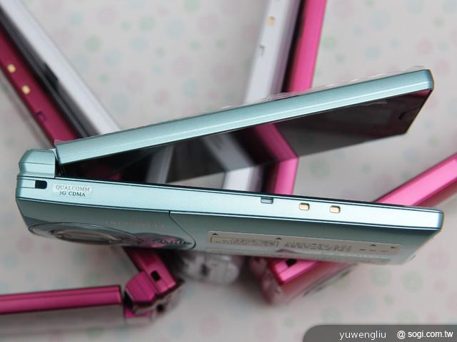 Sharp 007SH 智慧日系摺疊自拍高手 Sharp 007SH 智慧日系摺疊自拍高手