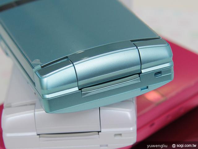 Sharp 007SH 智慧日系摺疊自拍高手 Sharp 007SH 智慧日系摺疊自拍高手