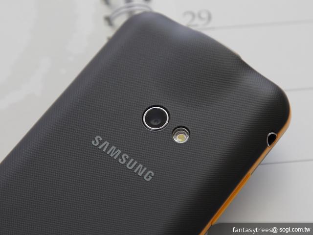 三星GALAXY Beam微投影手機 輕鬆打造50吋大視界