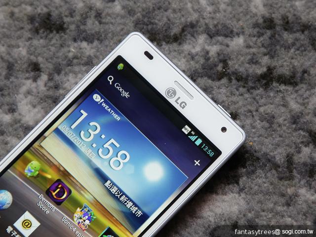 LG Optimus 4X HD四核旗艦2萬有找 預購贈藍牙耳機 LG Optimus 4X HD四核旗艦2萬有找 預購贈藍牙耳機