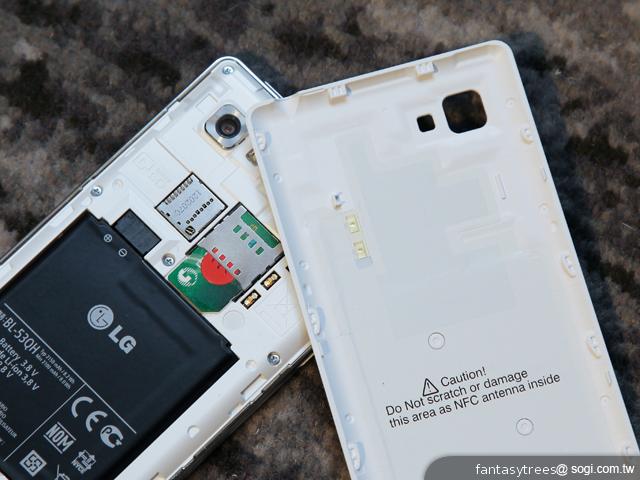 LG Optimus 4X HD四核旗艦2萬有找 預購贈藍牙耳機 LG Optimus 4X HD四核旗艦2萬有找 預購贈藍牙耳機