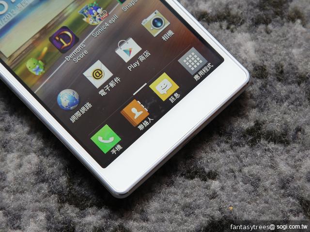 LG Optimus 4X HD四核旗艦2萬有找 預購贈藍牙耳機 LG Optimus 4X HD四核旗艦2萬有找 預購贈藍牙耳機