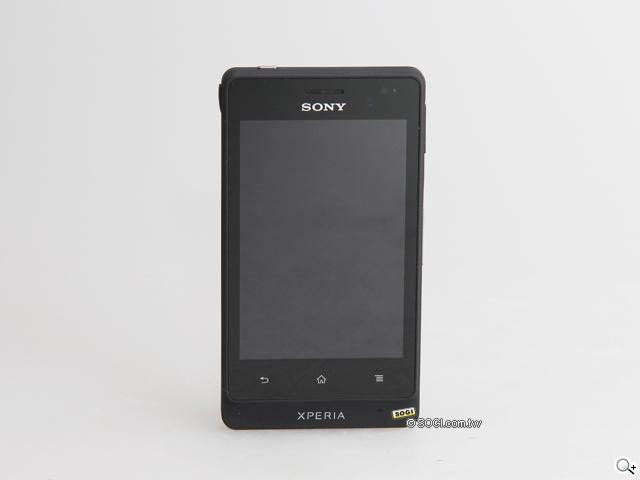 Sony XPERIA go 短小精悍的防水雙核智慧新選