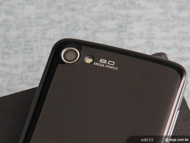 貌似iPhone的安卓雙卡智慧手機 TOOKY A81 貌似iPhone的安卓雙卡智慧手機 TOOKY A81