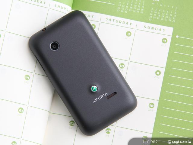 輕巧便攜的入門智慧機 Sony Xperia tipo 輕巧便攜的入門智慧機 Sony Xperia tipo