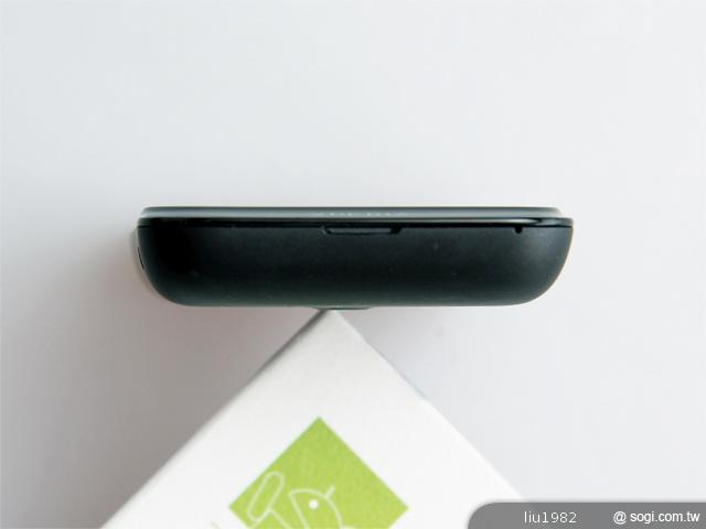 輕巧便攜的入門智慧機 Sony Xperia tipo 輕巧便攜的入門智慧機 Sony Xperia tipo