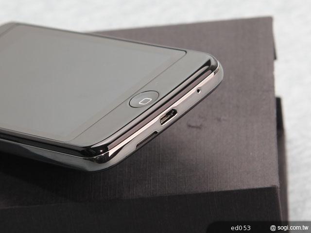 貌似iPhone的安卓雙卡智慧手機 TOOKY A81 貌似iPhone的安卓雙卡智慧手機 TOOKY A81