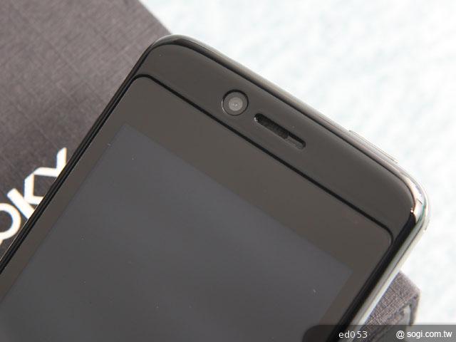 貌似iPhone的安卓雙卡智慧手機 TOOKY A81 貌似iPhone的安卓雙卡智慧手機 TOOKY A81