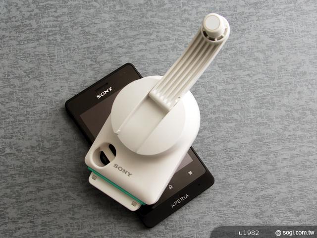 Sony手搖行動電源CP-A2LAKS 充電不求人！