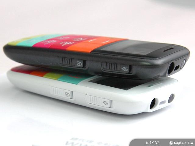 輕巧實用、多色彩大按鍵手機 UTEC L199 輕巧實用、多色彩大按鍵手機 UTEC L199