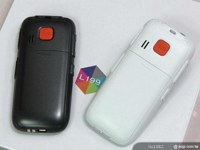 輕巧實用、多色彩大按鍵手機 UTEC L199 輕巧實用、多色彩大按鍵手機 UTEC L199