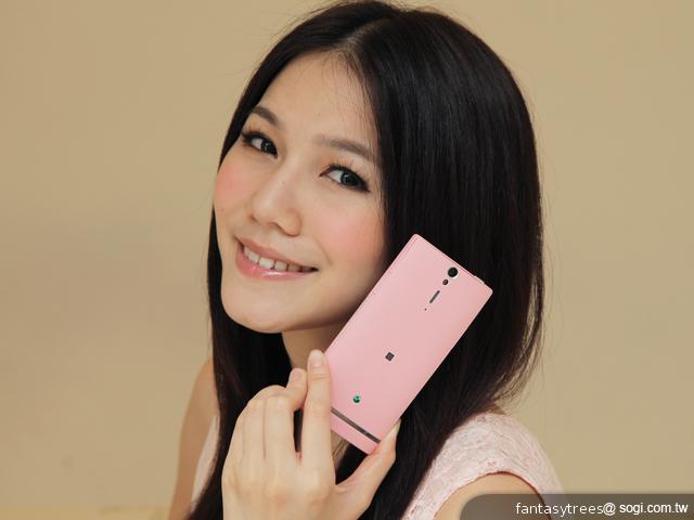 Sony Xperia SL LT26ii雙核1.7GHz新機發表 9月開賣 Sony Xperia SL LT26ii雙核1.7GHz新機發表 9月開賣