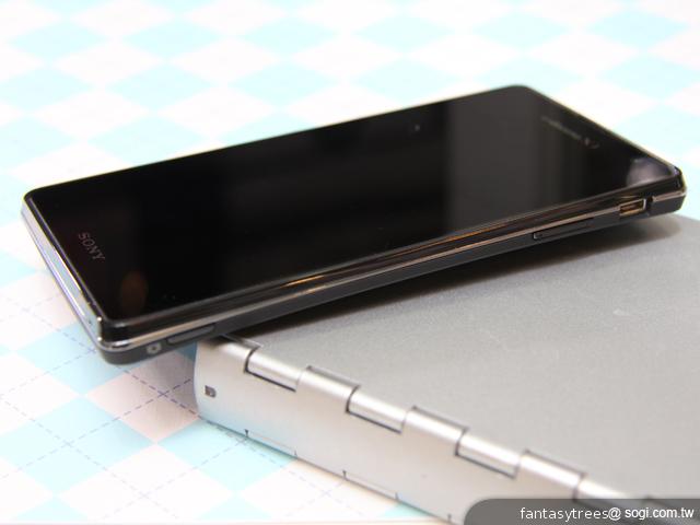 Sony Xperia GX SO-04D搶先測 效能、相機進階體驗 Sony Xperia GX SO-04D搶先測 效能、相機進階體驗