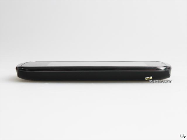 外型小巧的遠傳第3代小精靈 IDEOS Y 200 外型小巧的遠傳第3代小精靈 IDEOS Y 200