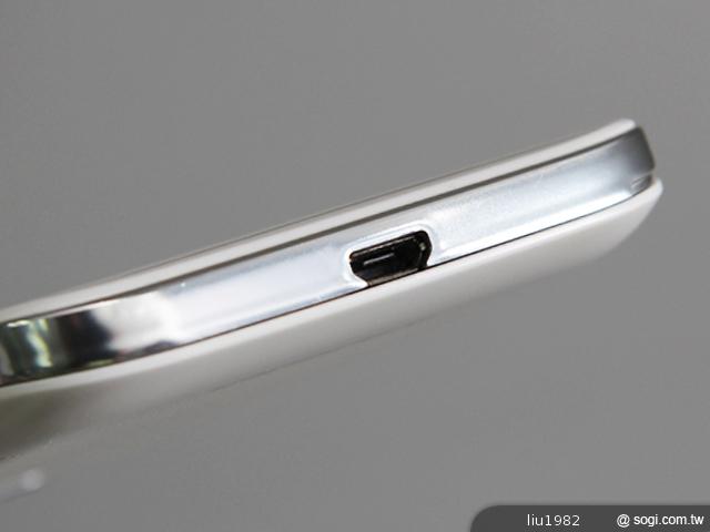 阿爾卡特雙卡雙待智慧機 Alcatel OT-991D 阿爾卡特雙卡雙待智慧機 Alcatel OT-991D