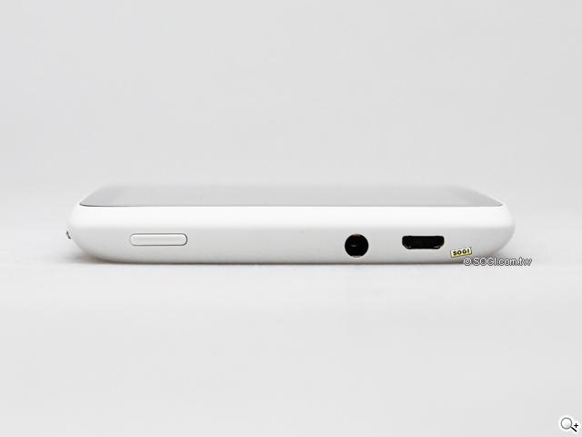 5吋雙卡、雙核心智慧手機首選 Sharp SH530U 5吋雙卡、雙核心智慧手機首選 Sharp SH530U