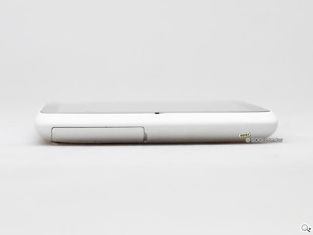 5吋雙卡、雙核心智慧手機首選 Sharp SH530U 5吋雙卡、雙核心智慧手機首選 Sharp SH530U