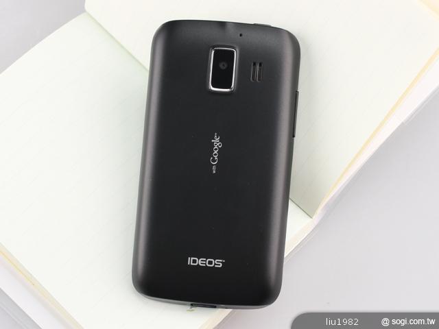 外型小巧的遠傳第3代小精靈 IDEOS Y 200 外型小巧的遠傳第3代小精靈 IDEOS Y 200