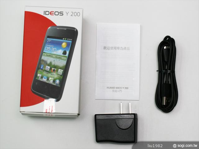 外型小巧的遠傳第3代小精靈 IDEOS Y 200 外型小巧的遠傳第3代小精靈 IDEOS Y 200