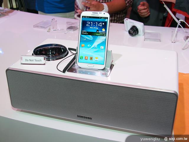 三星GALAXY Note 2跨界旗艦10月登台 功能搶先測【IFA 2012】 三星GALAXY Note 2跨界旗艦10月登台 功能搶先測【IFA 2012】