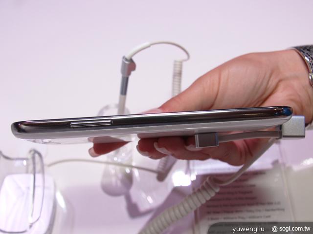 三星GALAXY Note 2跨界旗艦10月登台 功能搶先測【IFA 2012】 三星GALAXY Note 2跨界旗艦10月登台 功能搶先測【IFA 2012】